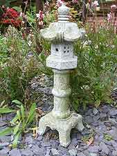 Small granite pillar Japanese lantern